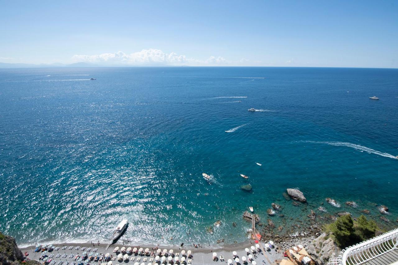 Hotel La Ninfa Amalfi Esterno foto