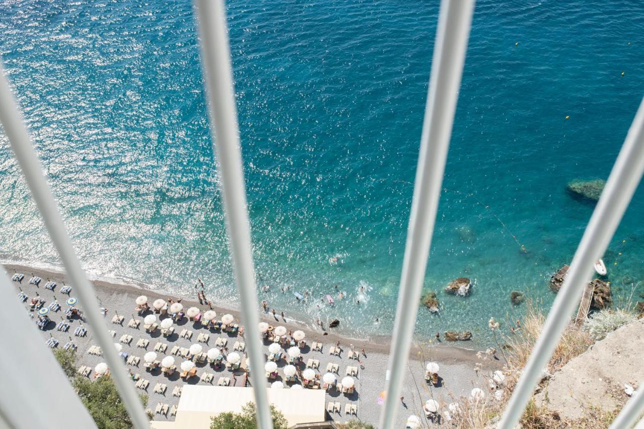 Hotel La Ninfa Amalfi Esterno foto