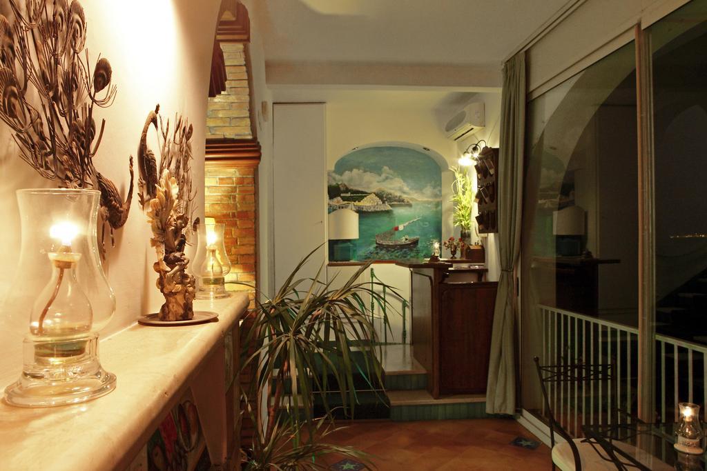 Hotel La Ninfa Amalfi Esterno foto